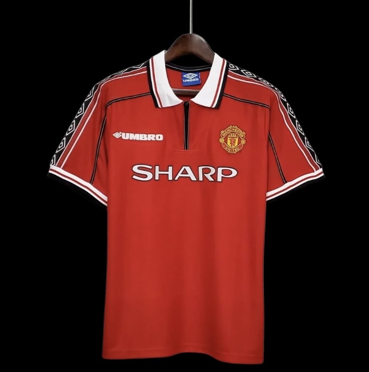 Manchester United Retro Shirt 98/99