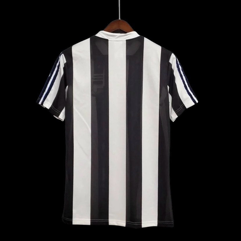 Newcastle Retro Jersey 95/97