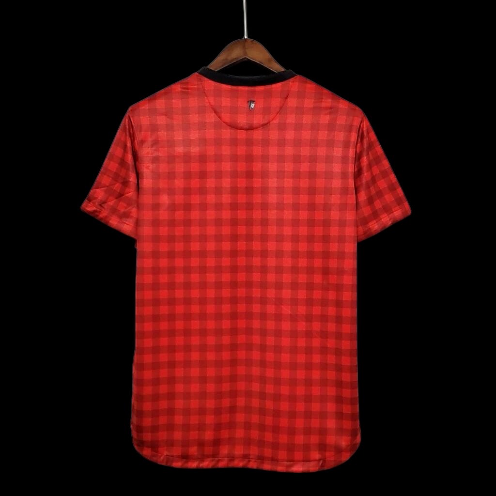 Manchester United Retro Shirt 12/13