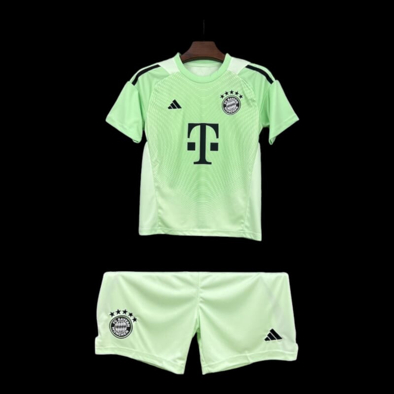 Bayern Munich Goalkeeper Kit 25/26 - Child