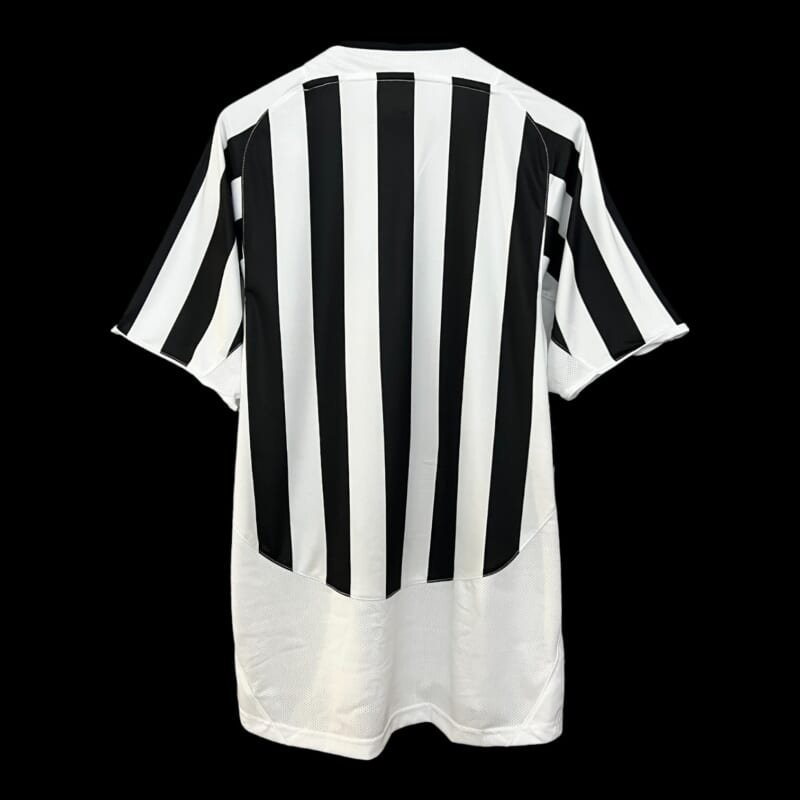 Juventus Retro Jersey 03/04