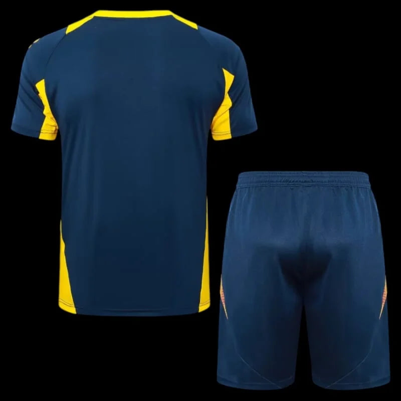 Real Madrid 24/25 Training Set - Child/Adult