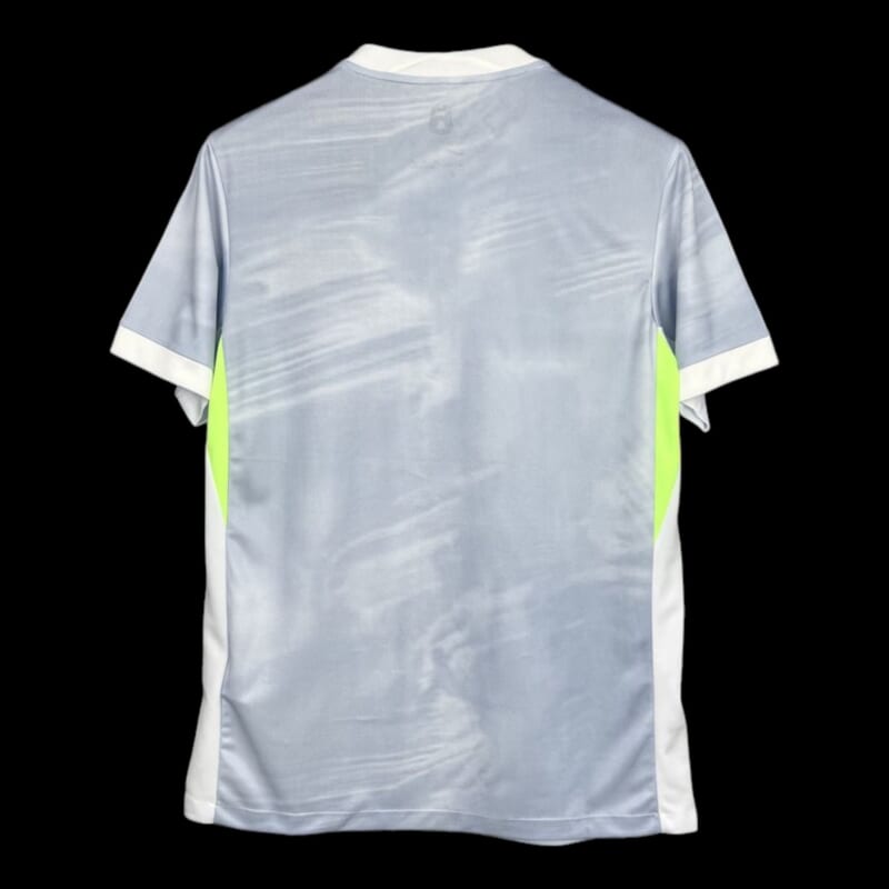 Camiseta de visitante del Wolfsburgo 25/26