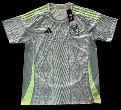 Camiseta de visitante de México 24/25