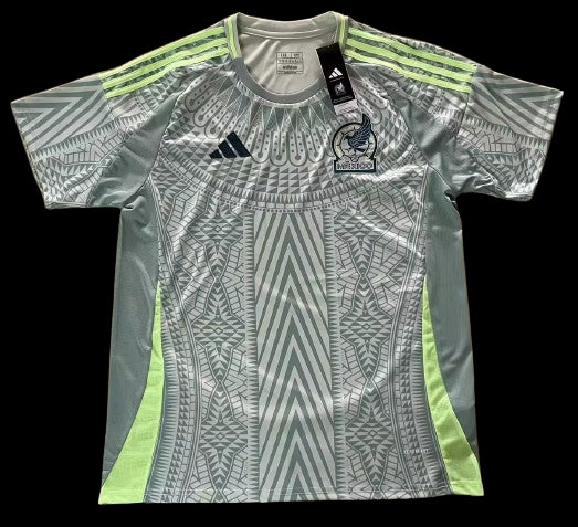 Camiseta de visitante de México 24/25