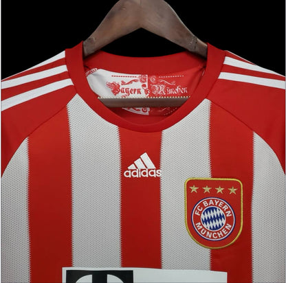 Bayern Munich Retro Jersey 10/11
