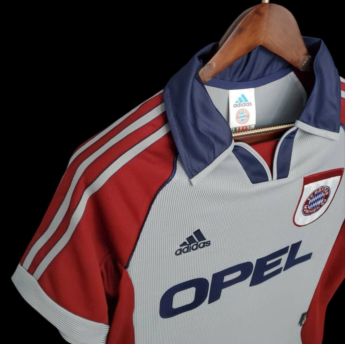 Bayern Munich Retro Jersey 98/99