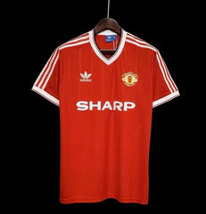 Manchester United Retro Shirt 83/84