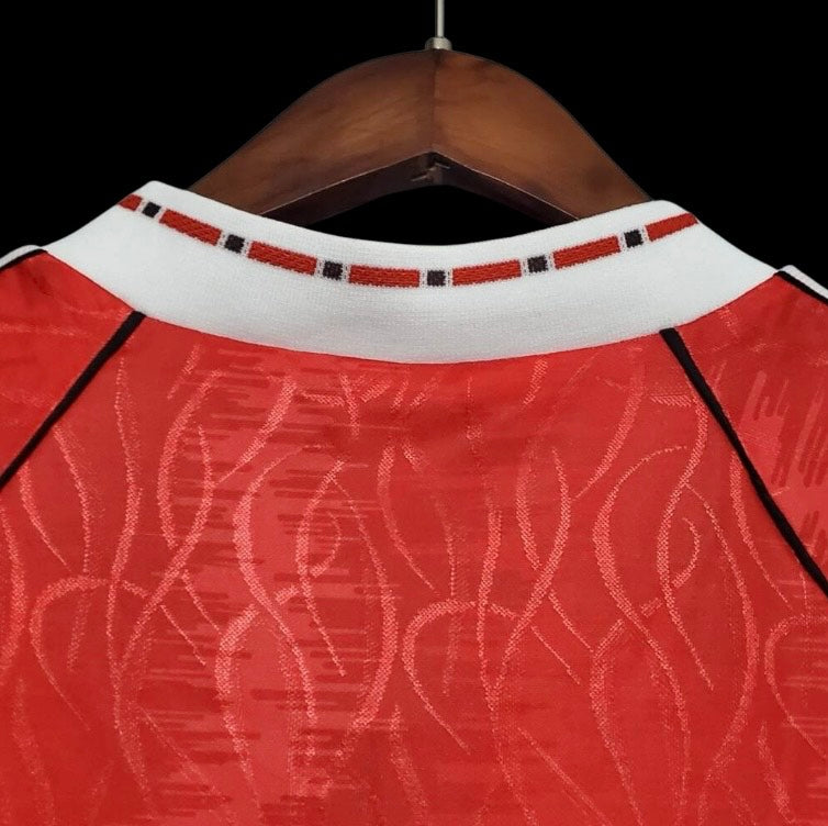 Manchester United Retro Shirt 90/92
