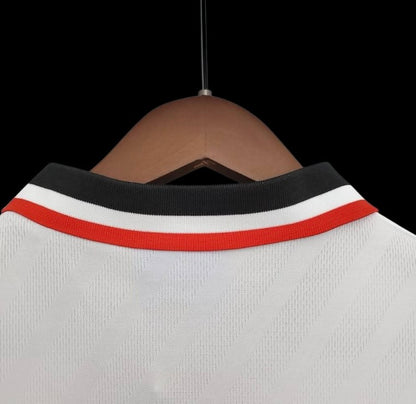 Manchester United Retro Shirt 96/97