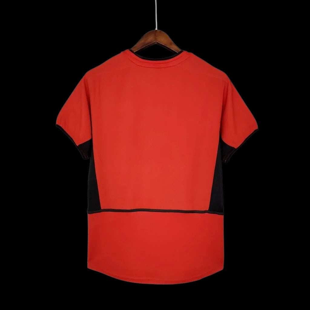 Manchester United Retro Shirt 02/04