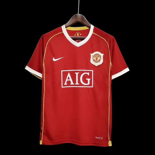 Manchester United Retro Shirt 06/07