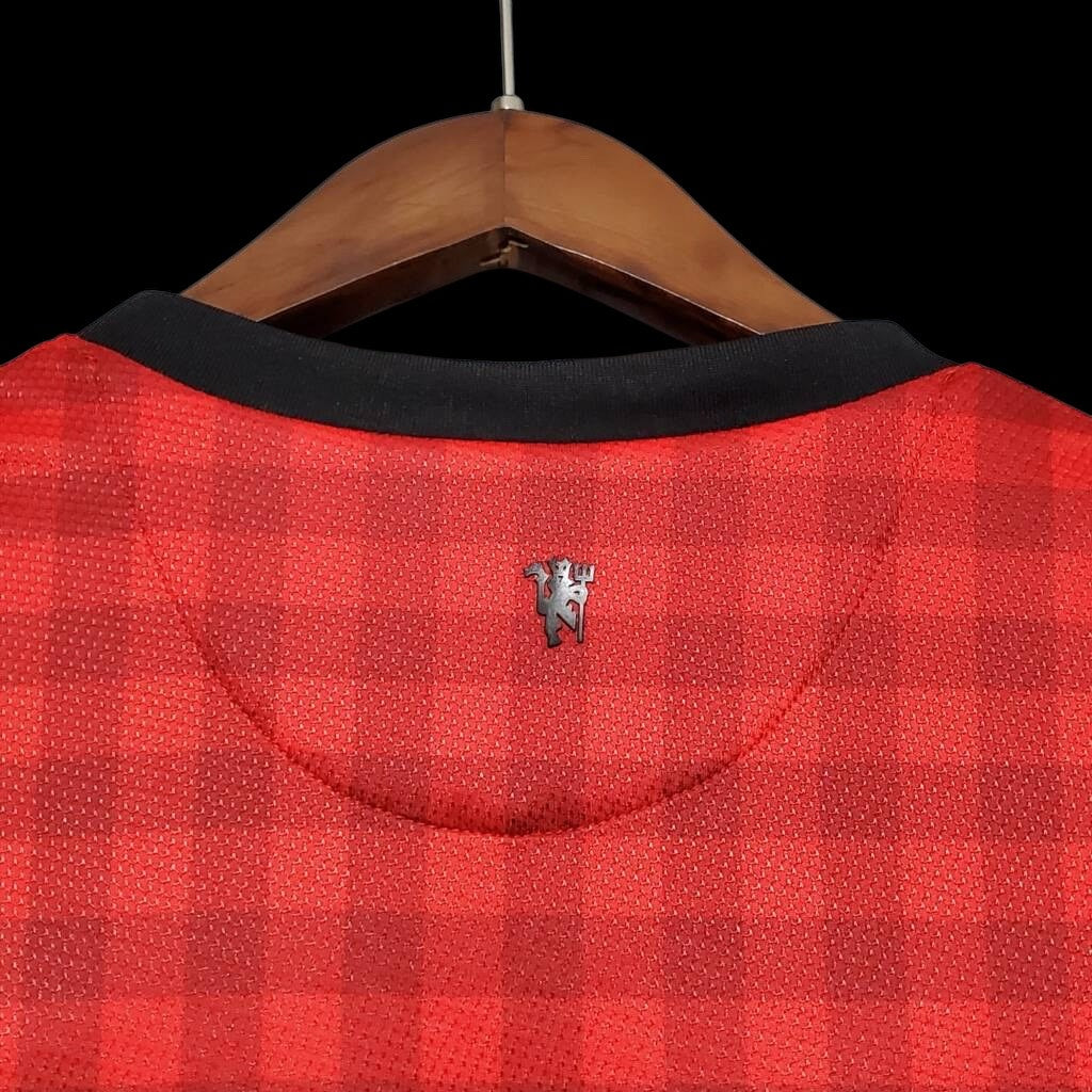 Manchester United Retro Shirt 12/13