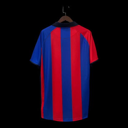 FC Barcelona Retro Jersey 01/02