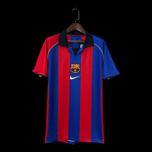 FC Barcelona Retro Jersey 01/02