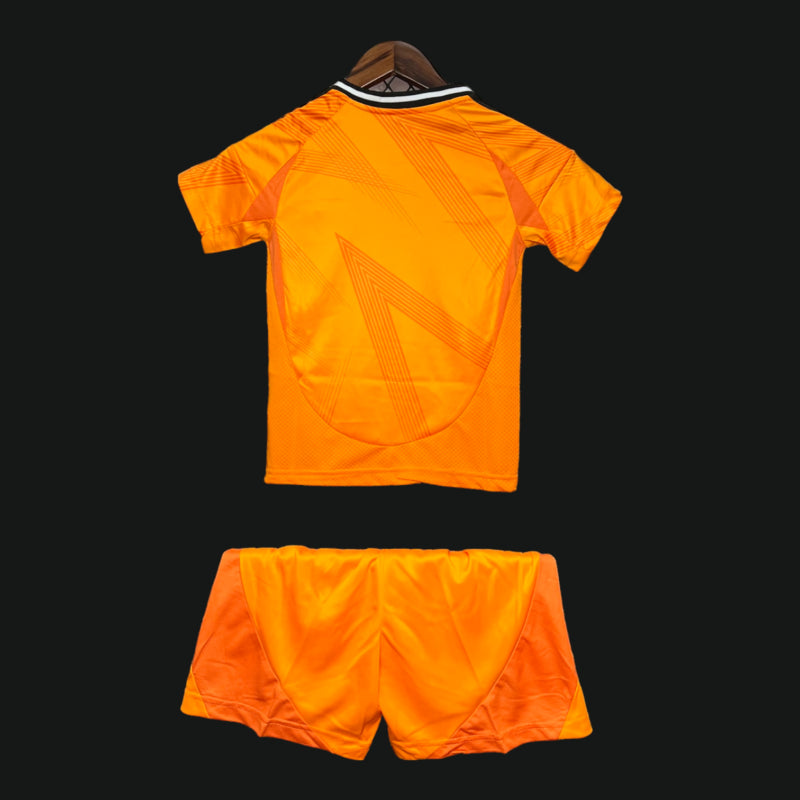 Real Madrid 24/25 Away Kit - Kids