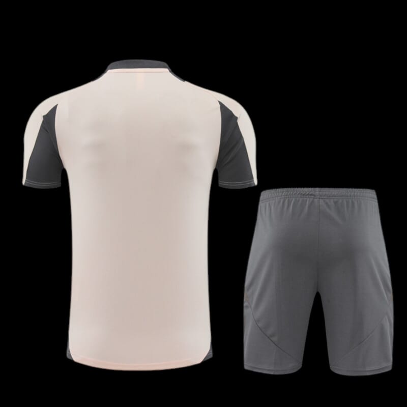 Real Madrid 24/25 Training Set - Child/Adult