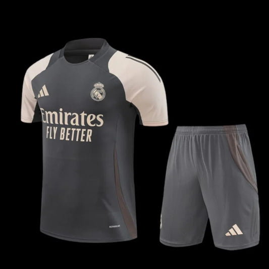 Real Madrid 24/25 Training Set - Child/Adult