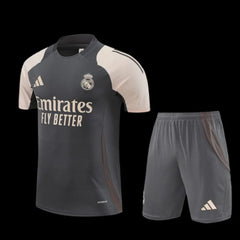 Real Madrid 24/25 Training Set - Child/Adult