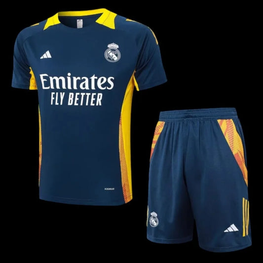 Real Madrid 24/25 Training Set - Child/Adult