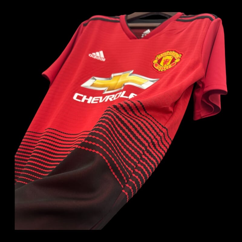 Manchester United Retro Shirt 18/19