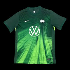 Camiseta de local del Wolfsburgo 25/26